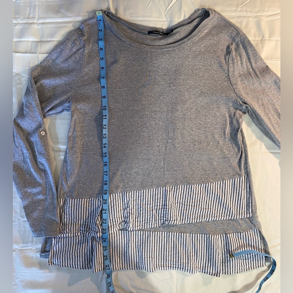 Doe & Rae Split Pullover Gray Size Large Euc - image 7